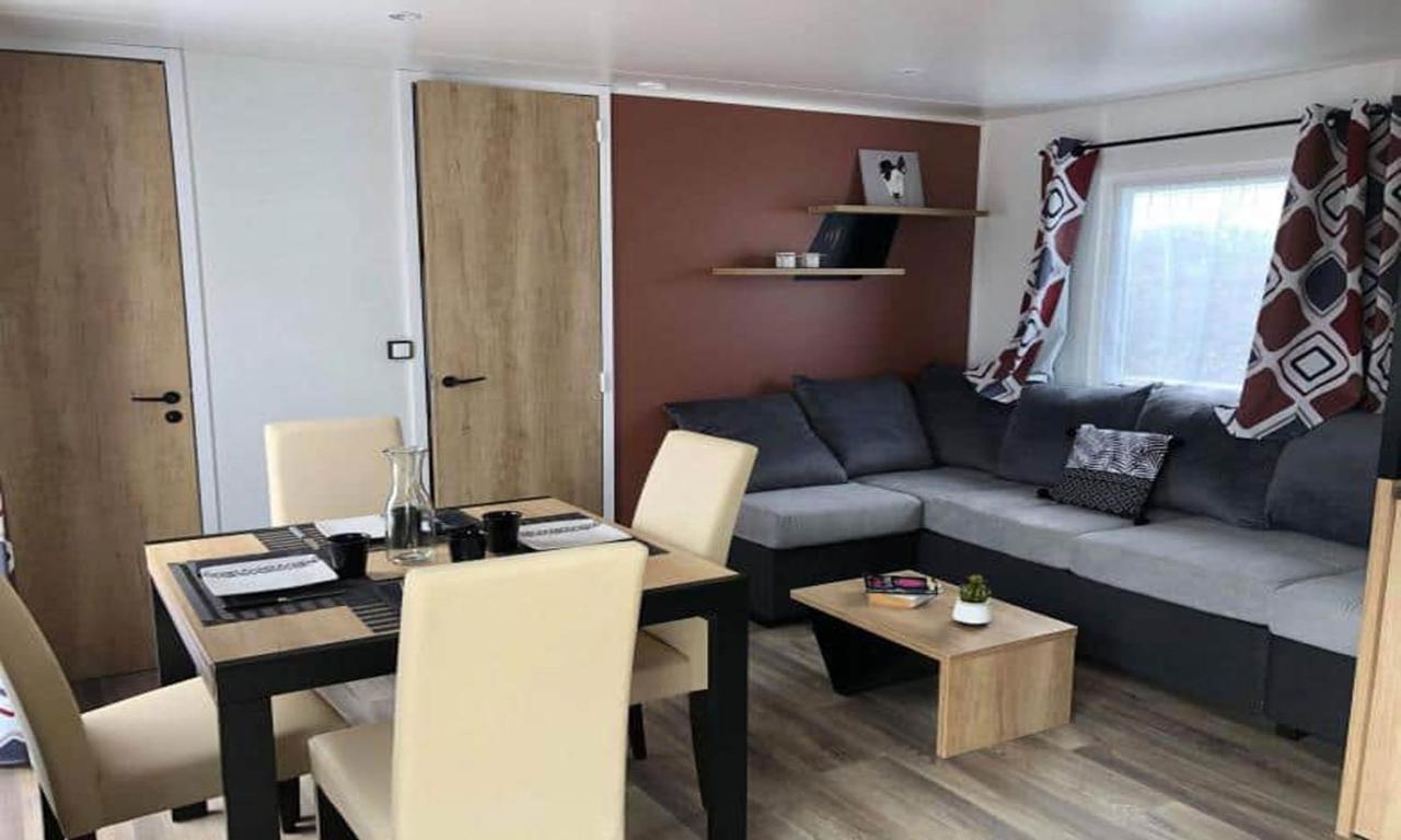 MOBILHOME 6 pers , domaine de KERLANN 4*, excellence Moana 2022 Pont-Aven Extérieur photo